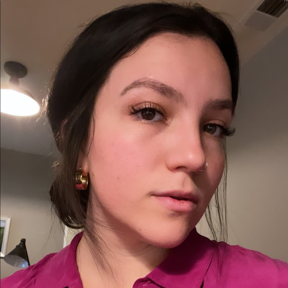 Meet your Posher, Astaria - Picture 1 of 1